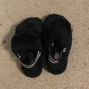 Fuzzy sandals